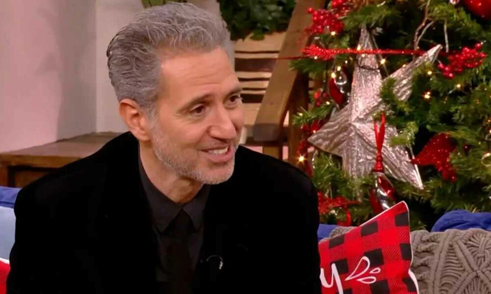 Δημήτρης Κόκοτας: «Κάθε πρωί μιλάω με την μάνα μου και τον πατέρα μου»