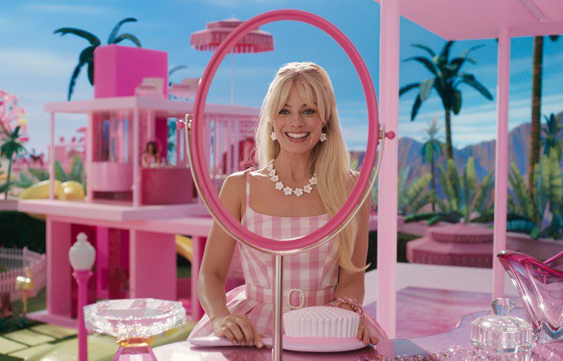 Σπάει όλα τα ρεκόρ η Barbie – H πρώτη ταινία σε εισπράξεις στην ιστορία της Warner Bros