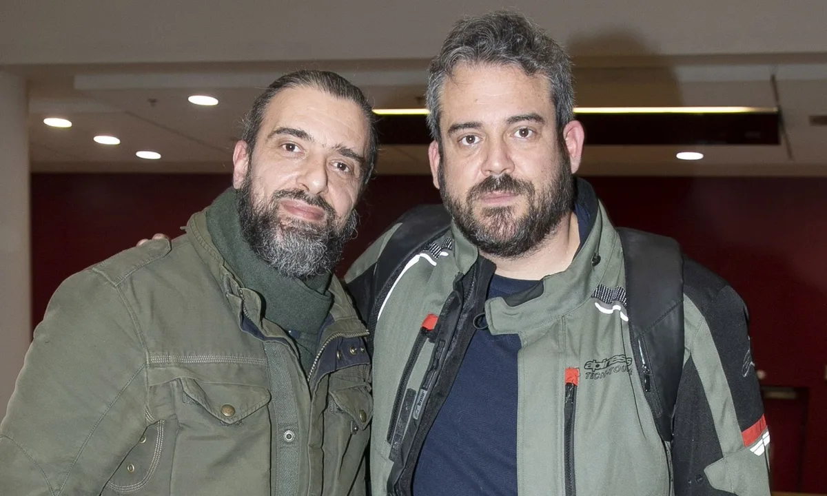 Δαδακαρίδης: Η δυνατή φιλία με τον Τσαφούλια μετά το «Έτερος εγώ» & η νέα συνεργασία στο θέατρο