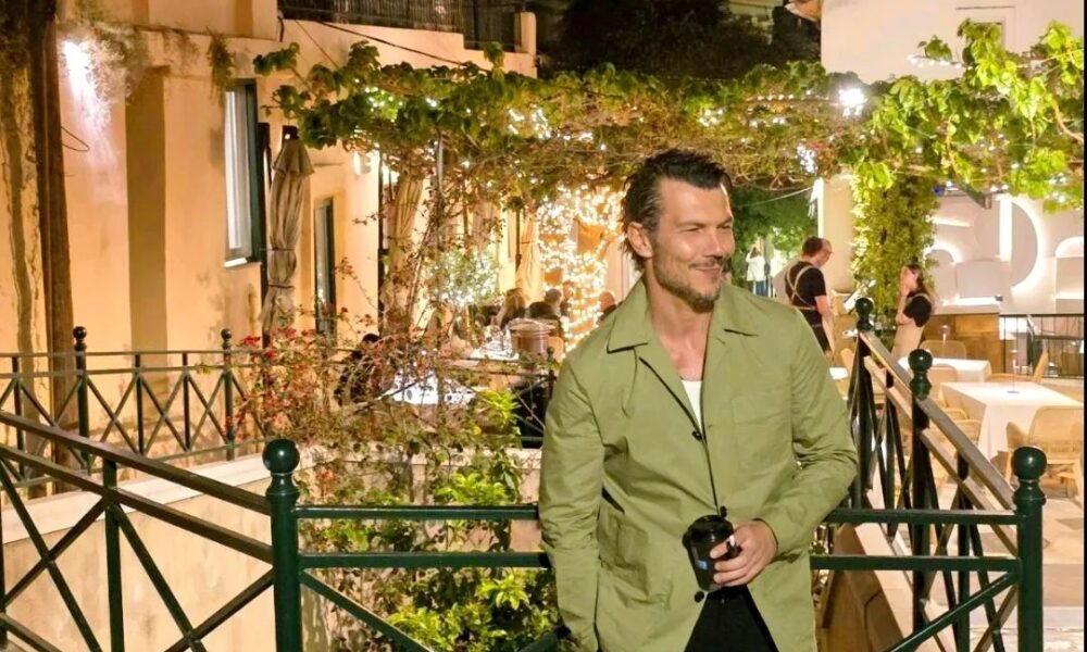 Παπαζήσης για Παντούση: «Ήταν κεραυνοβόλος έρωτας»