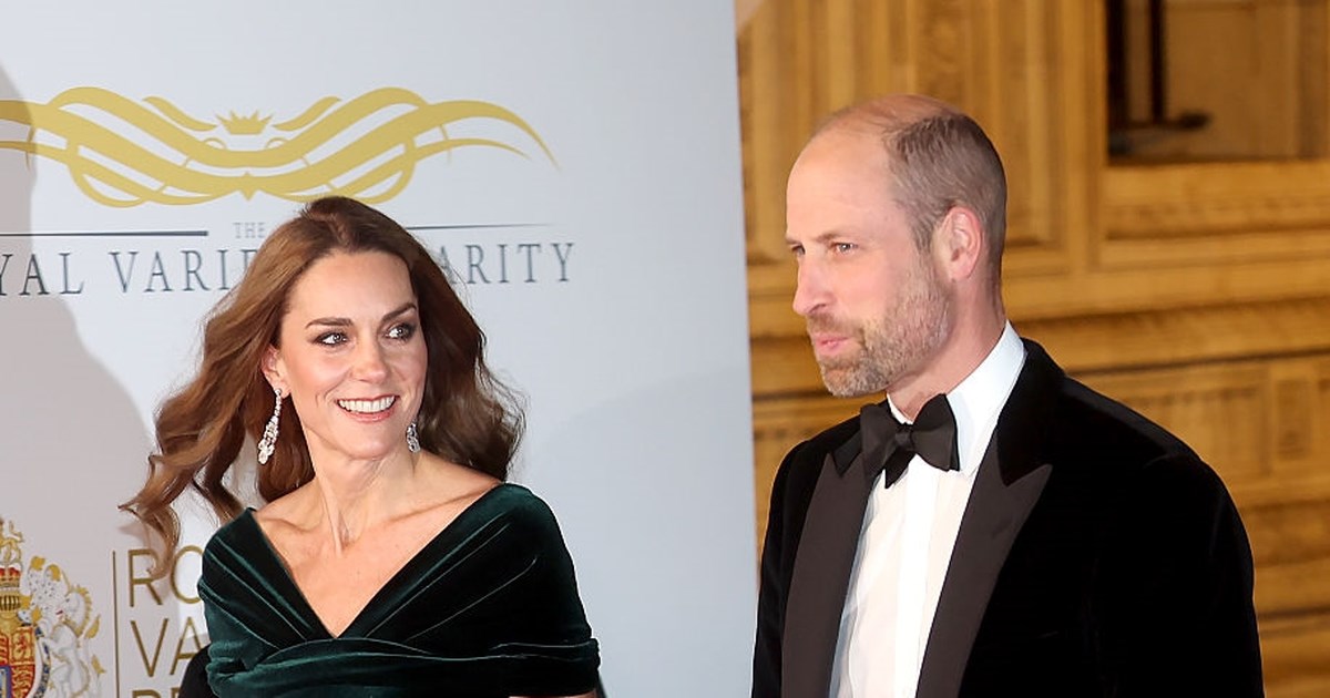 Η super glam εμφάνιση της Κέιτ στο πλευρό του Γουίλιαμ