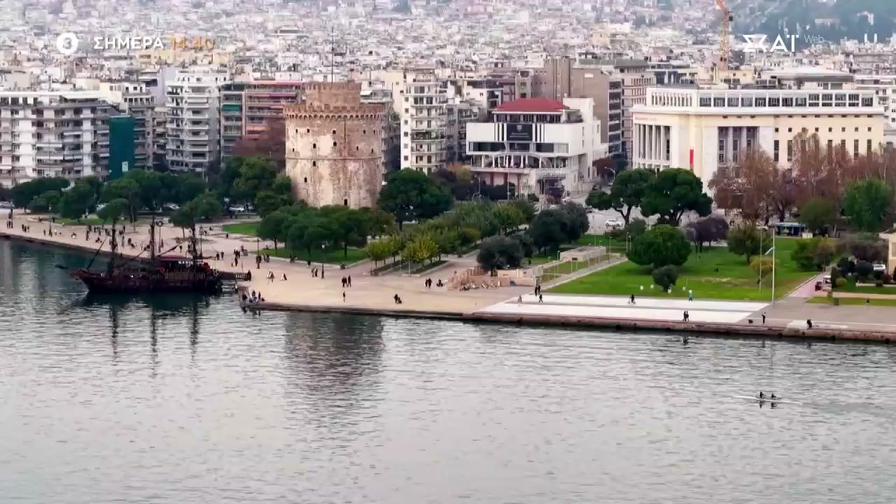 Η Βούλα Πατουλίδου μιλά για ιστορίες από χρυσό