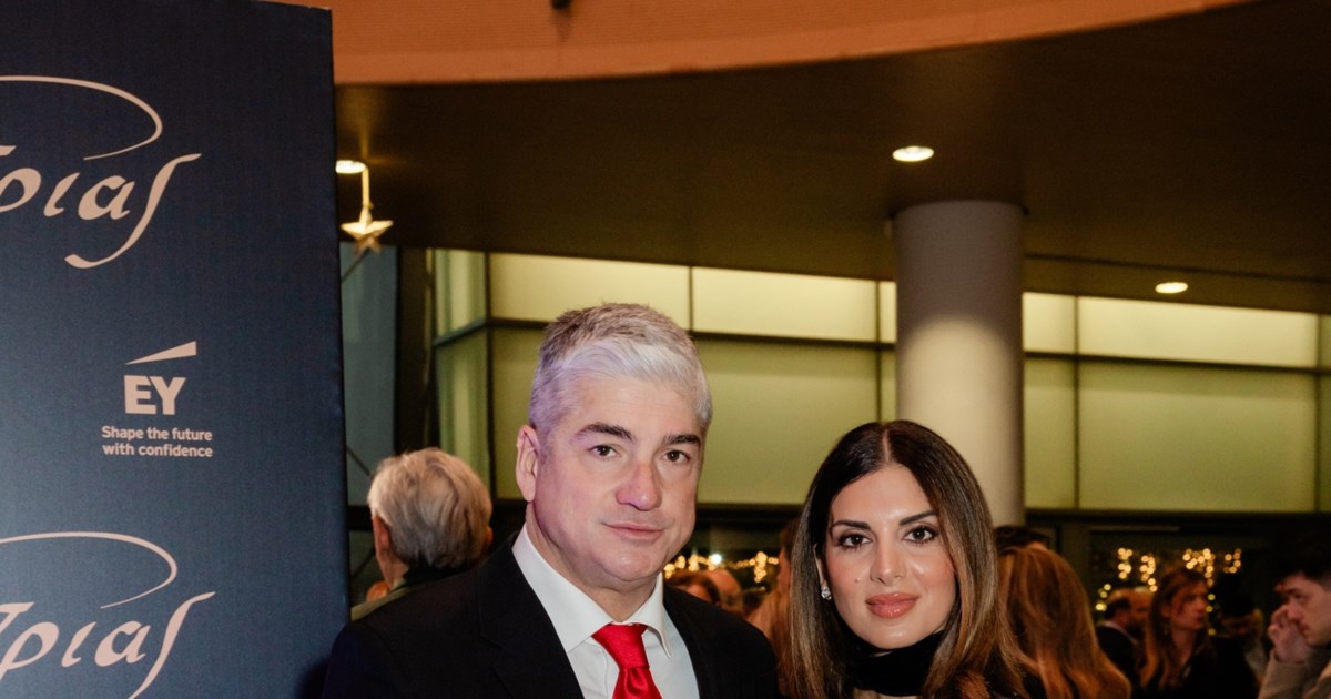 Σταματίνα Τσιμτσιλή - Θέμης Σοφός: Μαζί σε avant premiere